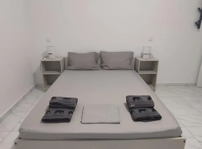 Mia Casa Naousa (Paros)