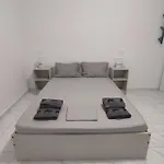 Mia Casa Nausa