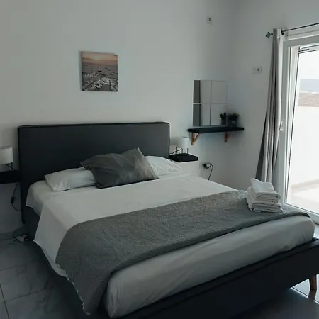 Mia Casa Naousa (Paros)